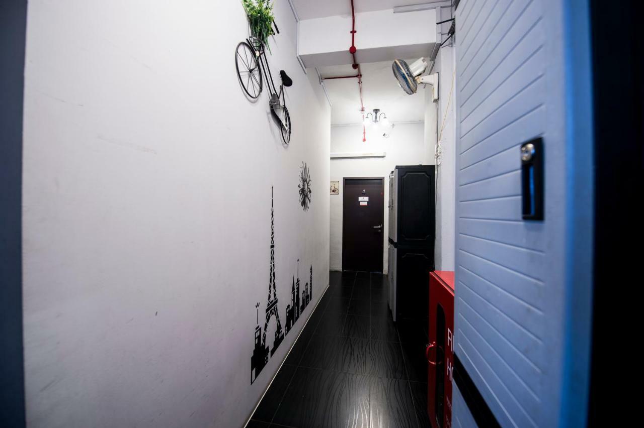 Urban Singapore
